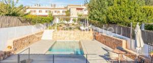 RENOVATED MALLORCAN HOUSE WITH SWIMMING POOL AND TERRACES IN PÒRTOL