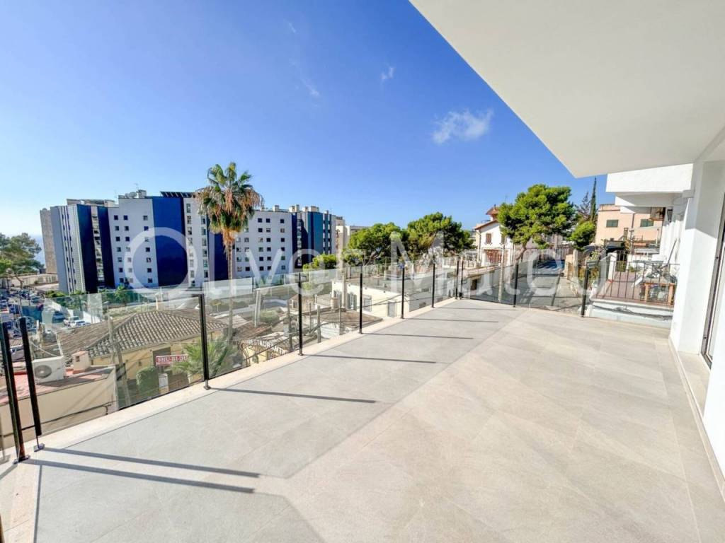 FLAT WITH SEA VIEWS IN SANT AGUSTÍ