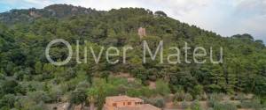 FINCA CON GRAN TERRENO Y FANTÁSTICAS VISTAS EN VALLDEMOSSA