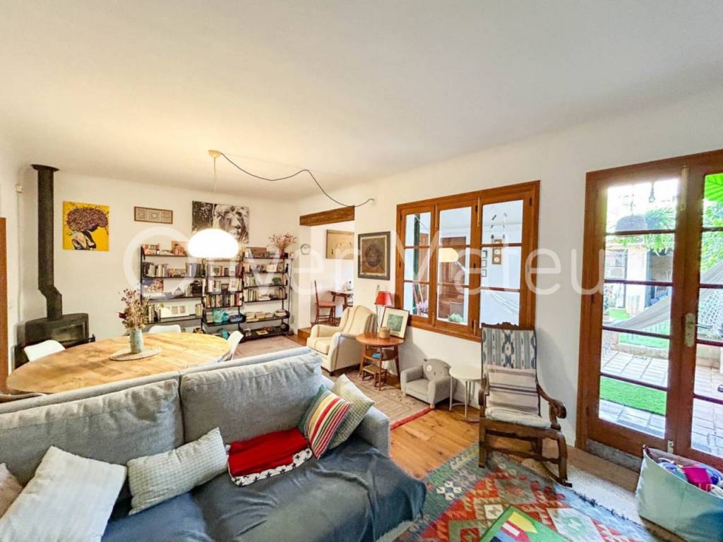 HOUSE WITH GARAGE AND PATIO IN THE CENTER OF SANTA MARÍA