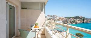 APARTAMENTO REFORMADO CON VISTAS AL MAR